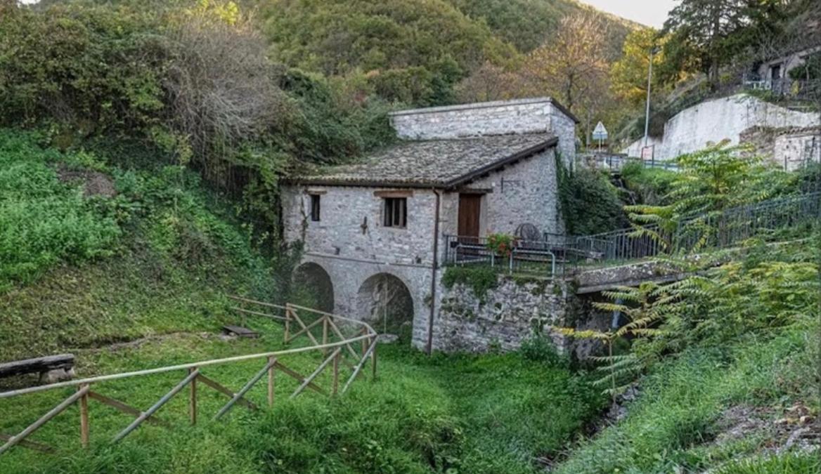 Locanda Della Pieve Pievebovigliana Exterior foto